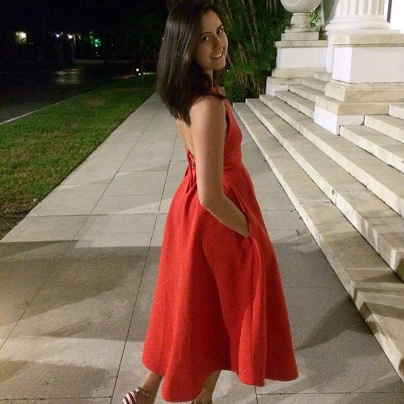 Meet your Posher, Alexa - Picture 4 of 4